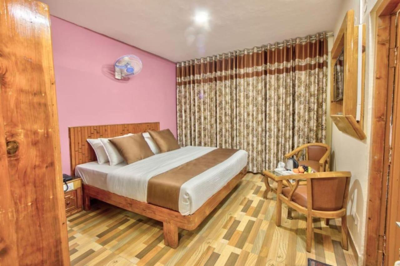 Goroomgo I Bex Manali Near Mall Road- Best Choice Of Travellers Eksteriør bilde