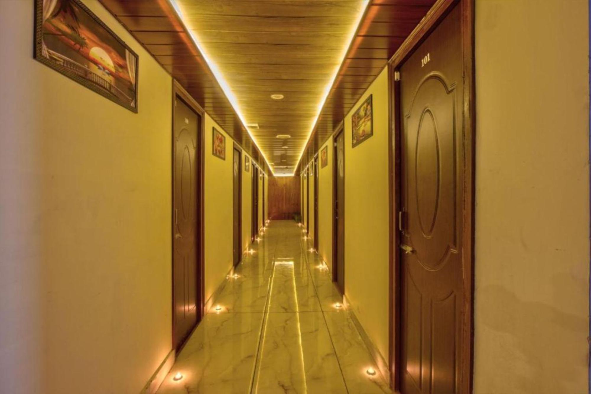 Goroomgo I Bex Manali Near Mall Road- Best Choice Of Travellers Eksteriør bilde